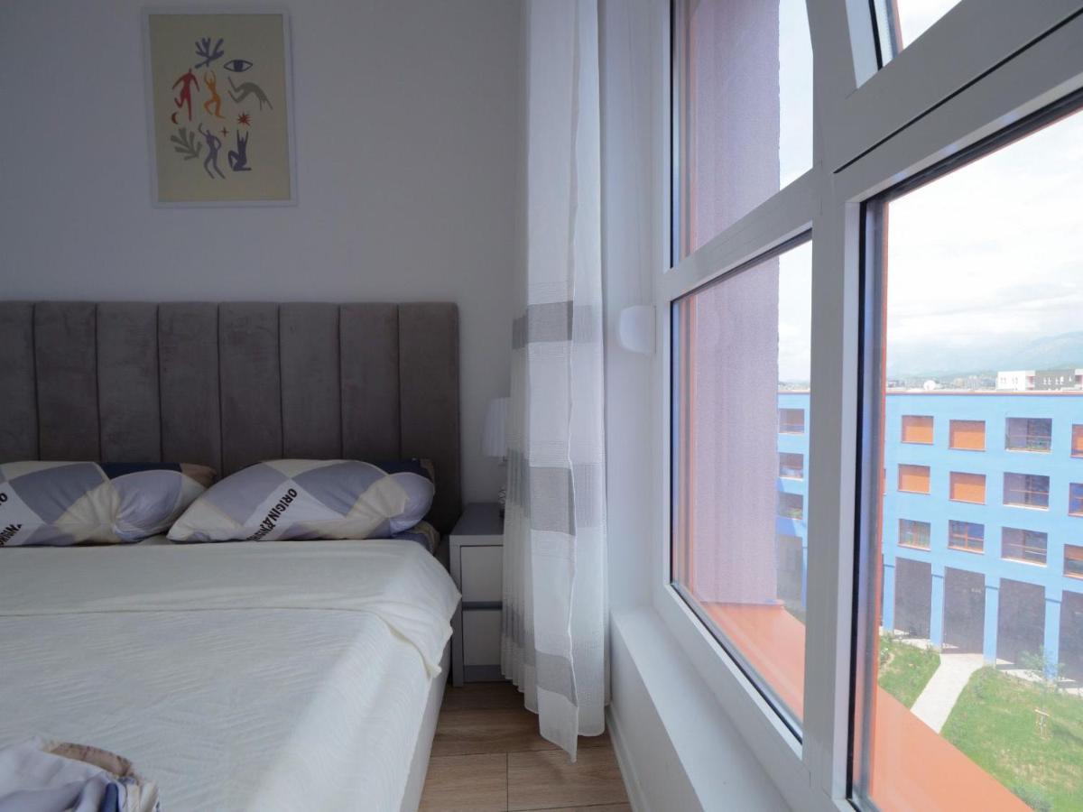 Comfy Studio At 'Mangalem21 Complex' Parking-Wifi-Ac-View Tirana Exteriör bild