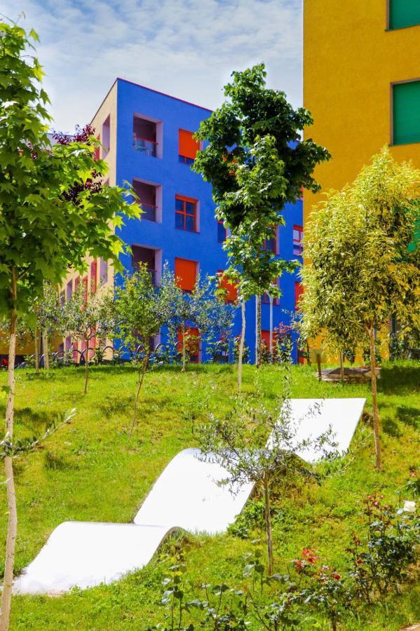 Comfy Studio At 'Mangalem21 Complex' Parking-Wifi-Ac-View Tirana Exteriör bild