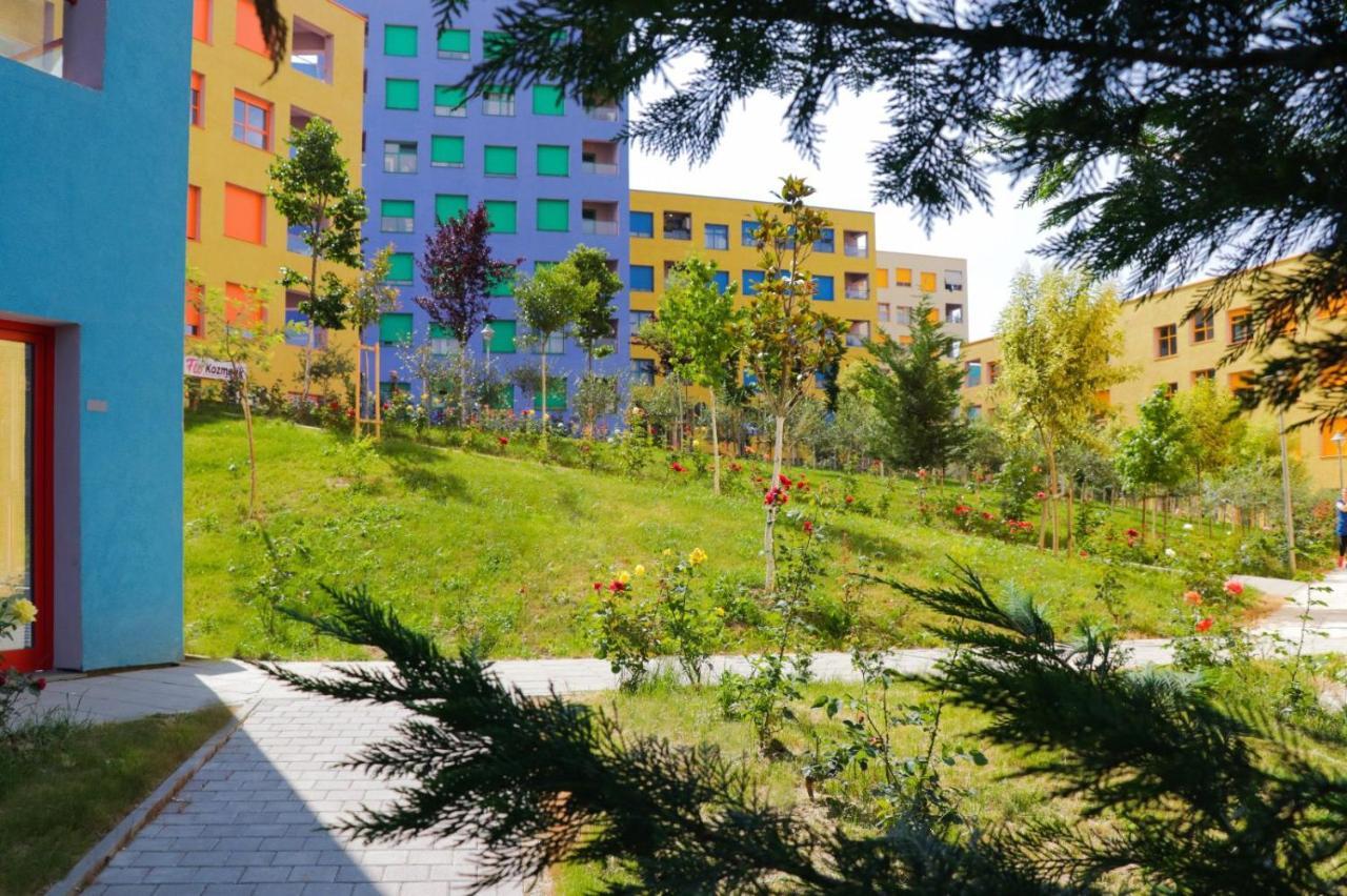 Comfy Studio At 'Mangalem21 Complex' Parking-Wifi-Ac-View Tirana Exteriör bild